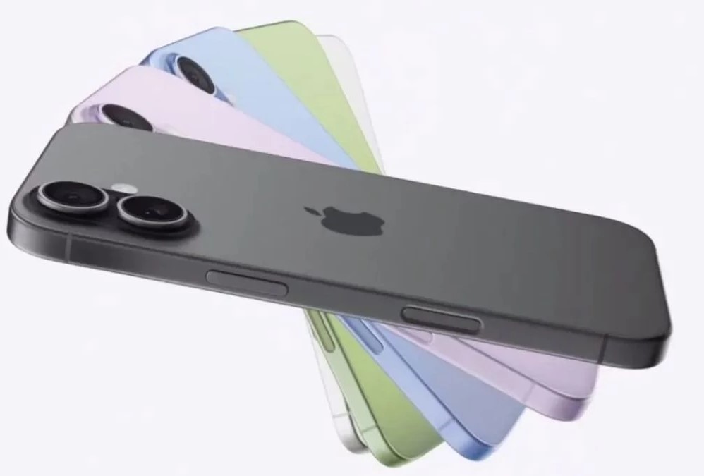 iPhone 17 की रिकॉर्डतोड़ बिक्री से Apple को बड़ी कामयाबी—रेवेन्यू में 8% की बढ़ोतरी, CEO टिम कुक ने जताई खुशी