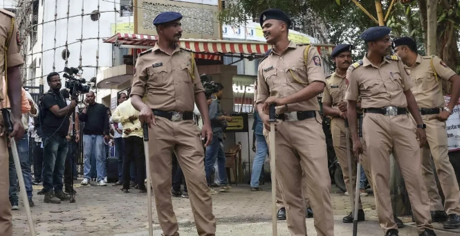झारखंड में ड्रग्स के खिलाफ कड़ा एक्शन: पुलिस ने 27 लाख की अफीम बरामद कर 2 आरोपियों को पकड़ा