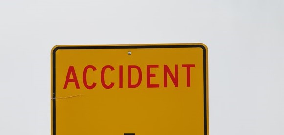 तमिलनाडु में दर्दनाक हादसा: पुलिस वाहन की टक्कर से एक ही परिवार के तीन लोगों की मौत, इलाके में मचा हड़कंप