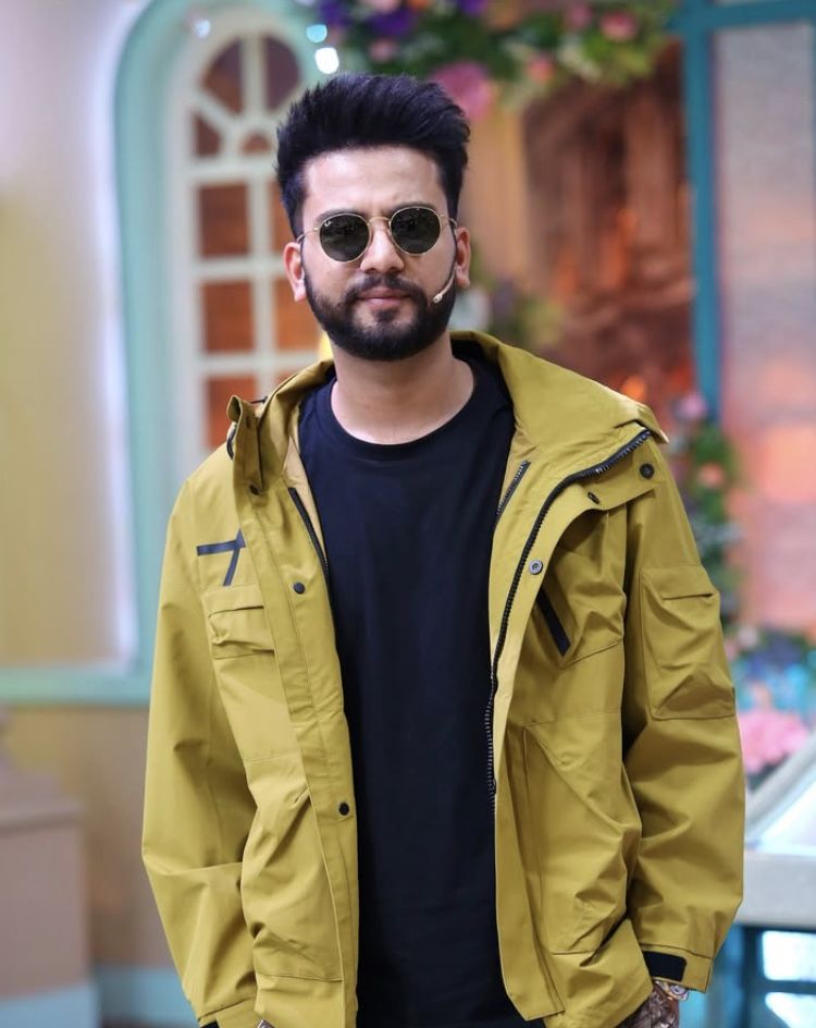 Elvish Yadav New Series: दर्शकों ने की तारीफ, IMDb पर मिला हाई स्कोर