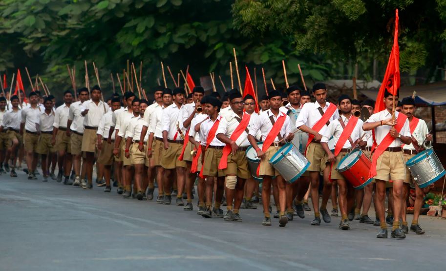 राष्ट्रीय स्वयंसेवक संघ की बदलती पहचान: त्यागी कार्यकर्ता हाशिये पर, पूंजीपति आगे ?