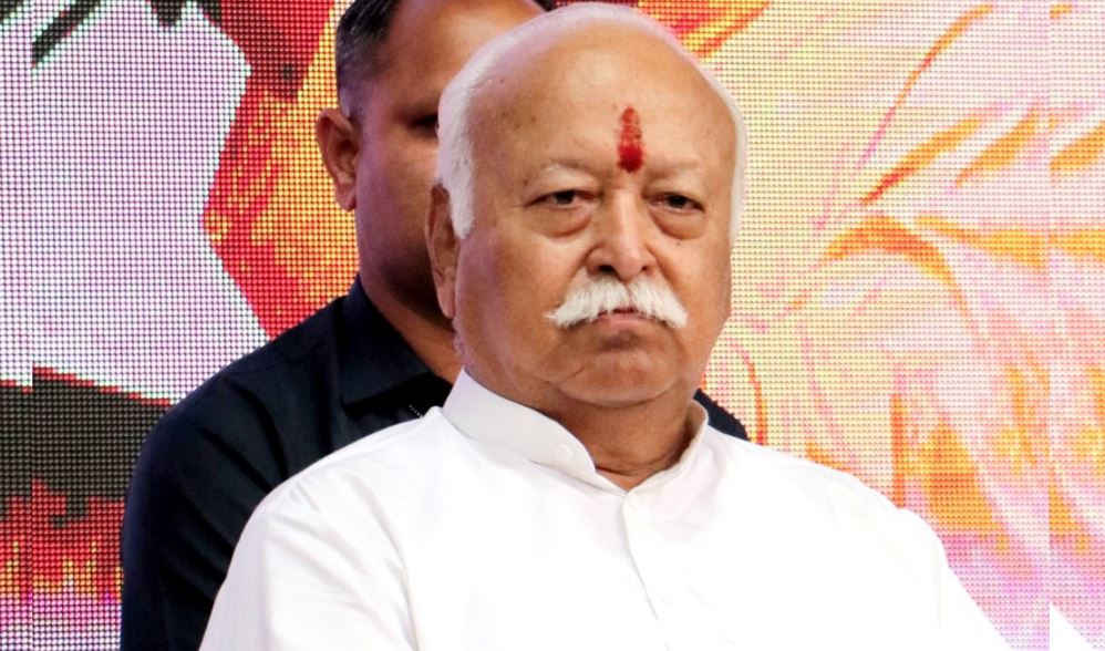 बंगाल में ‘खेला’ शुरू! मोहन भागवत के चक्रव्यूह में फंसीं दीदी? 5.82 लाख वोटर आउट, क्या ढह जाएगा ममता का अभेद्य किला?