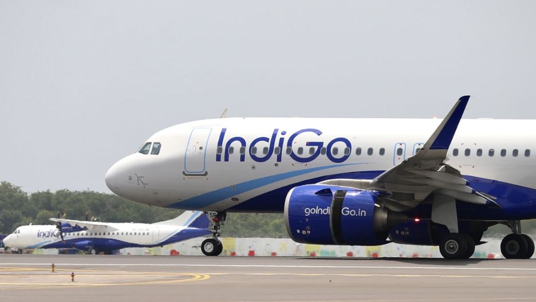IndiGo to hire over 1,000 pilots – 1,000+ पायलट भर्ती