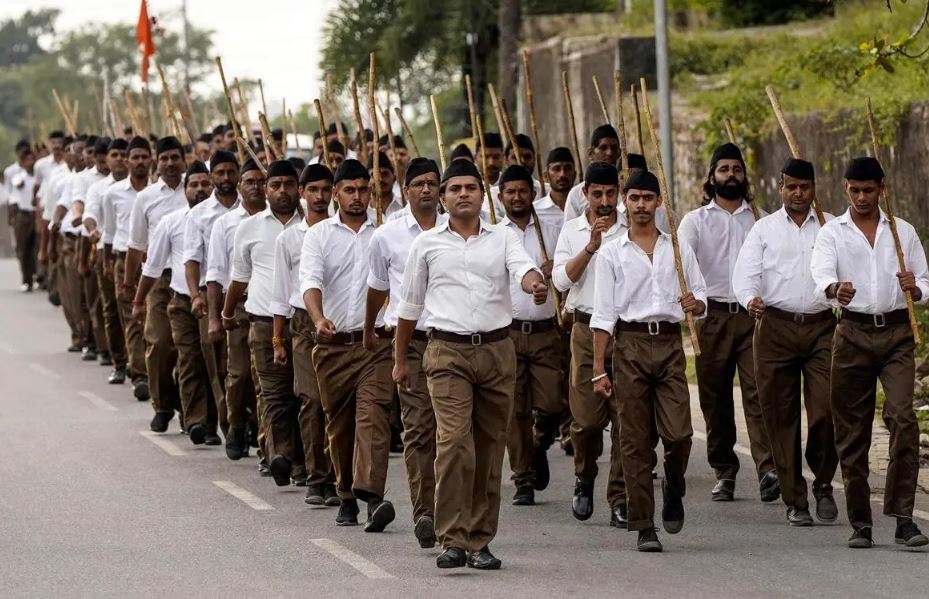 राष्ट्रवाद की आड़ में ‘गुरु’ का गला घोंटता संघ: सरस्वती शिशु मंदिरों के