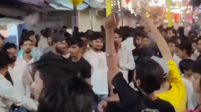 छतरपुर: श्रीराम नवमी की शोभायात्रा में DJ हटाने पर भारी आक्रोश