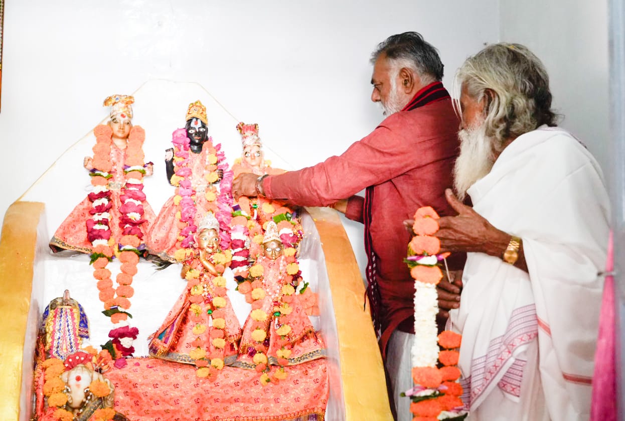 गुंजारी नर्मदा संगम घाट पर मंत्री प्रहलाद सिंह पटेल का दौरा: जनसेवा और संवेदनशीलता का अद्वितीय उदाहरण