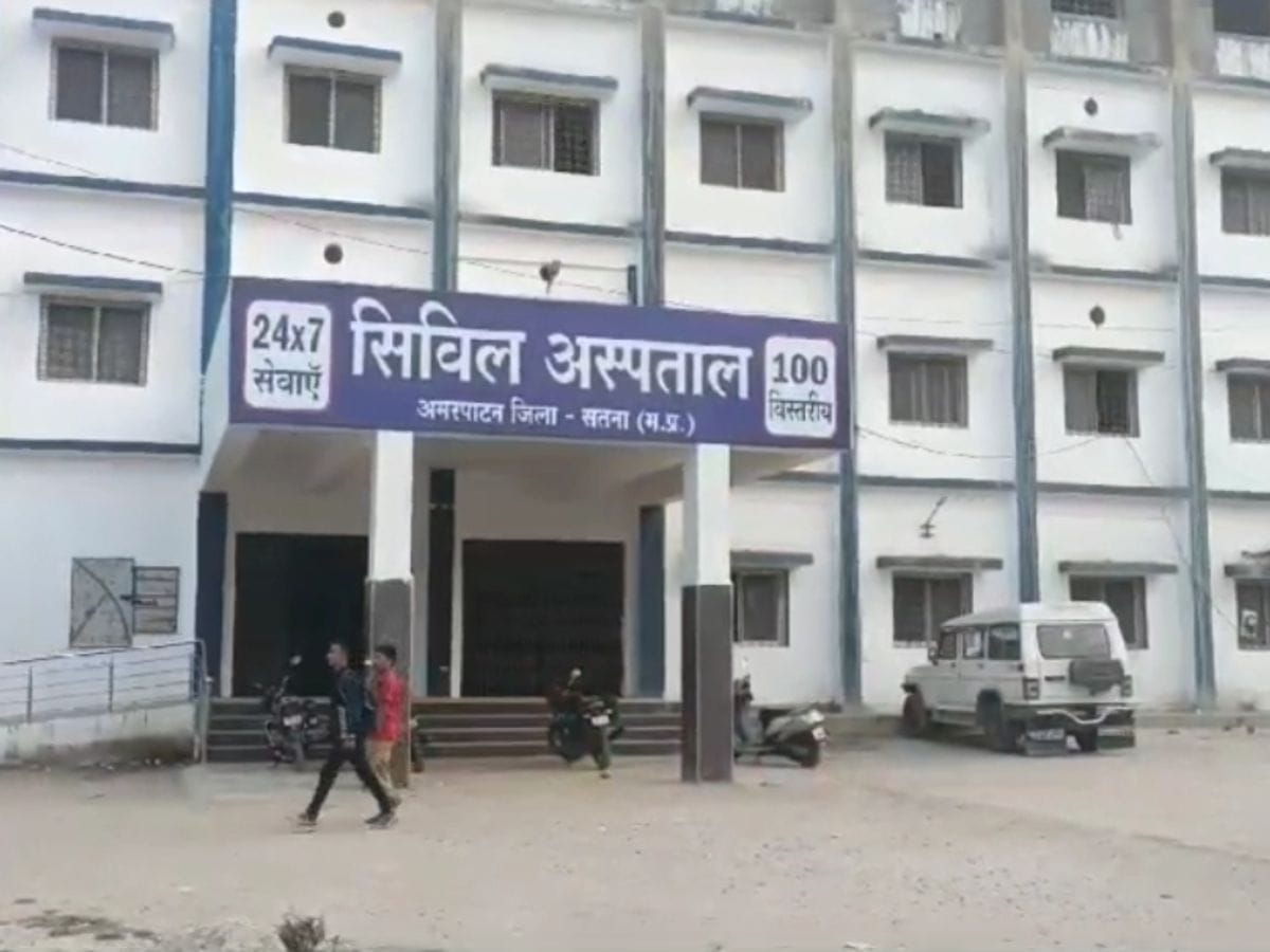 मैहर सिविल अस्पताल की लिफ्ट दो साल बाद चालू, मरीजों को बड़ी राहत