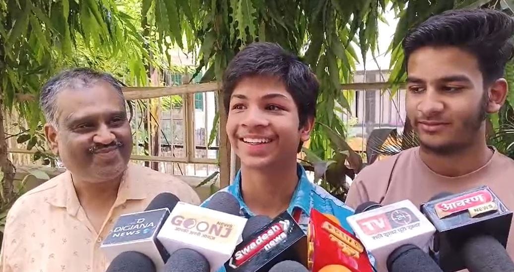 ग्वालियर: 500 में से 496 अंक लाकर अनमोल गोयल बने जिला टॉपर, MP मेरिट में चौथा स्थान