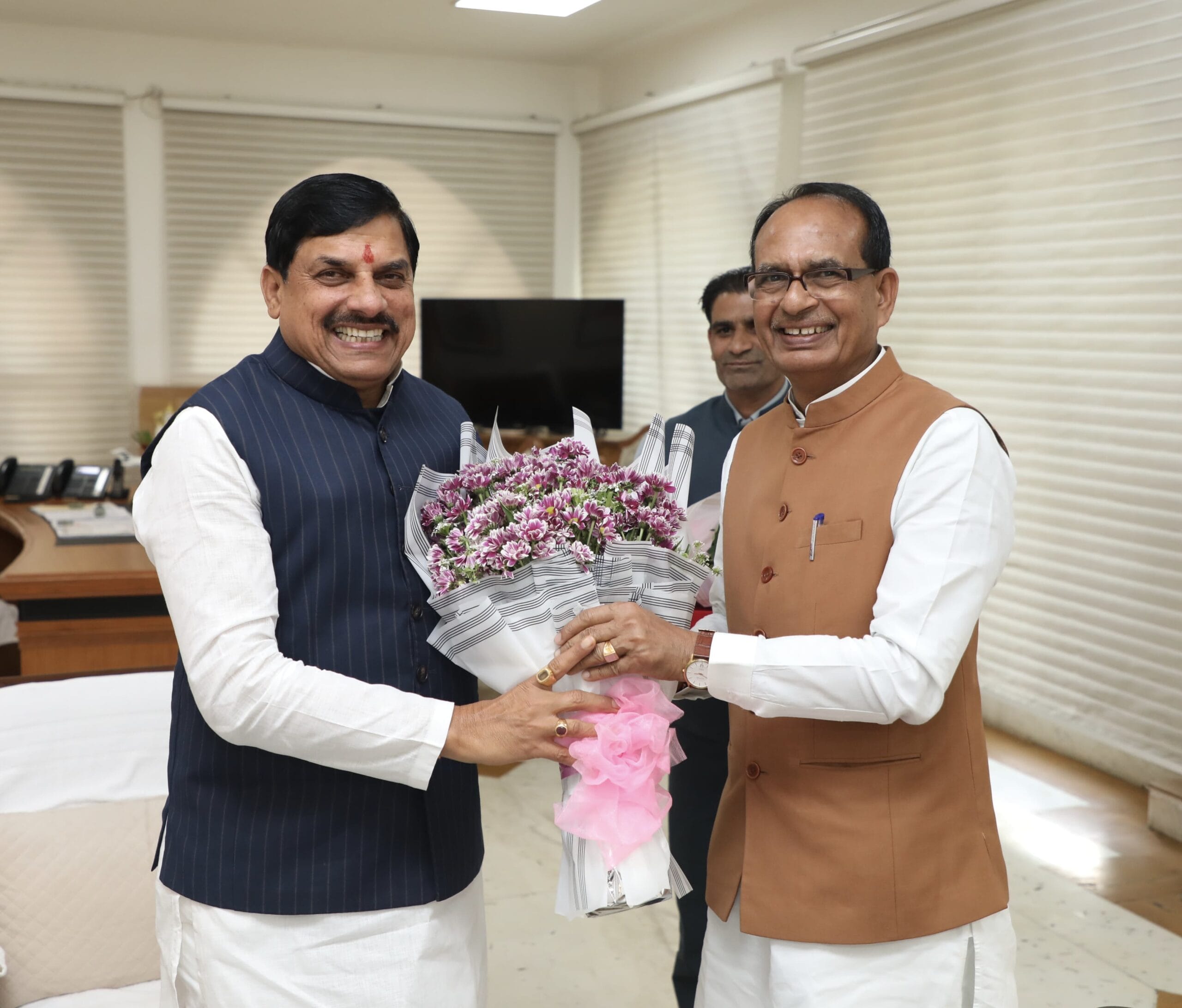 CM-MOHAN-MEET-SHIVRAJ