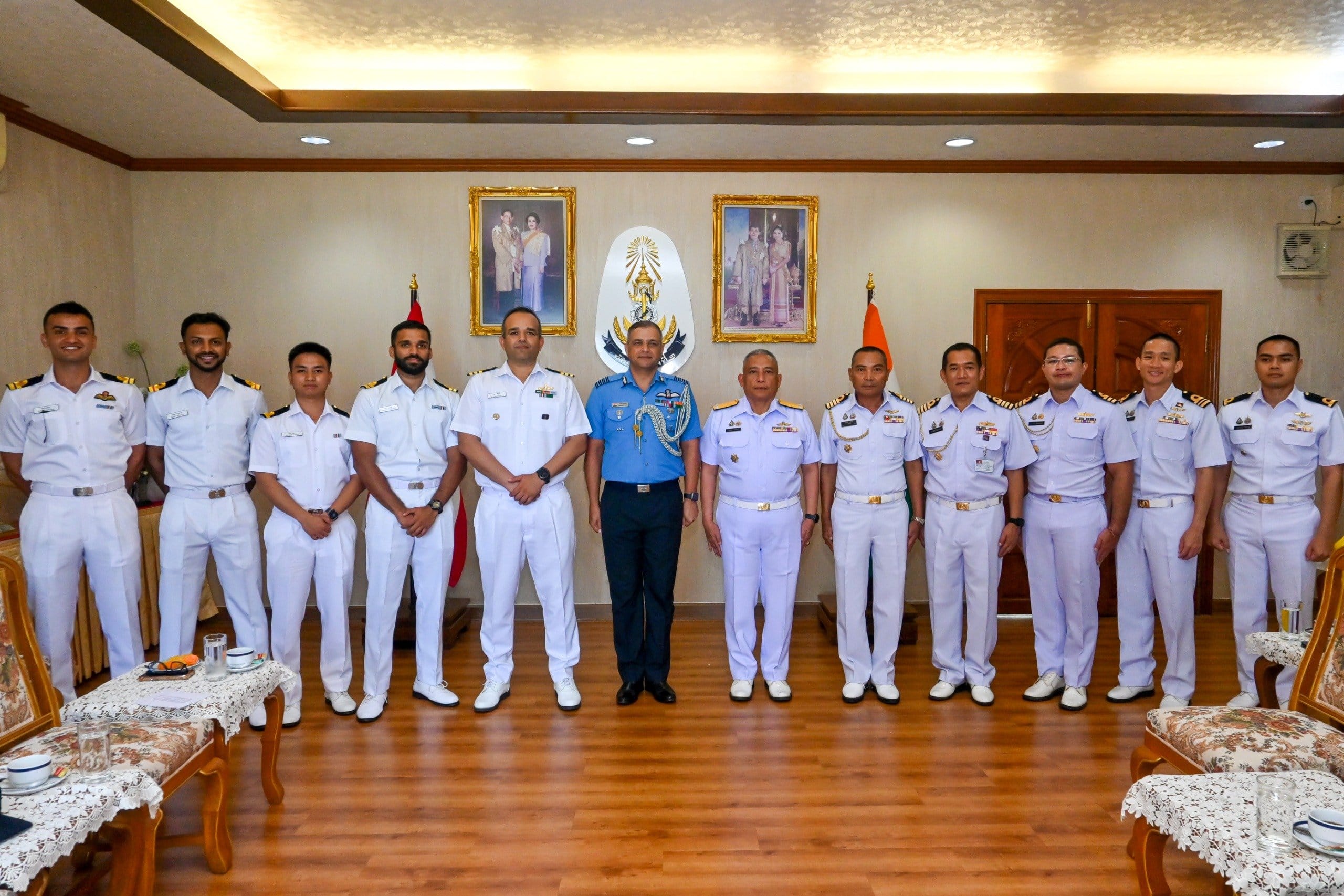 INS सुनायना ने फुकेट दौरा सफलतापूर्वक पूरा किया, IOS सागर मिशन के तहत थाईलैंड से प्रस्थान