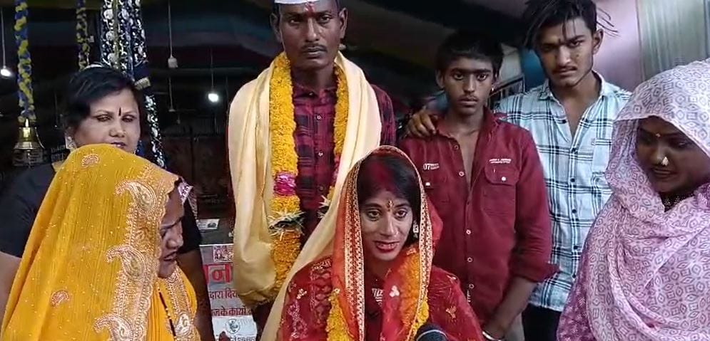 खंडवा: महादेवगढ़ में एक और ‘घर वापसी’ सनातन धर्म अपनाकर रुखसार बनी राधिका