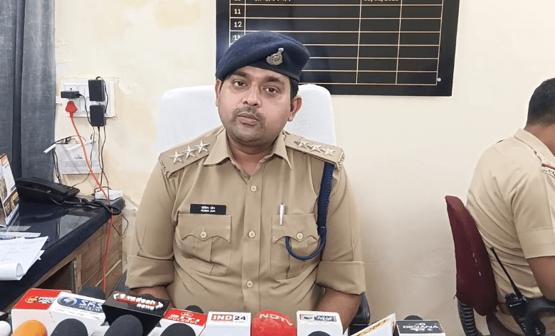 ग्वालियर: ऑपरेशन फेस में पुलिस की बड़ी कार्रवाई, फर्जी सिम कार्ड रैकेट का भंडाफोड़