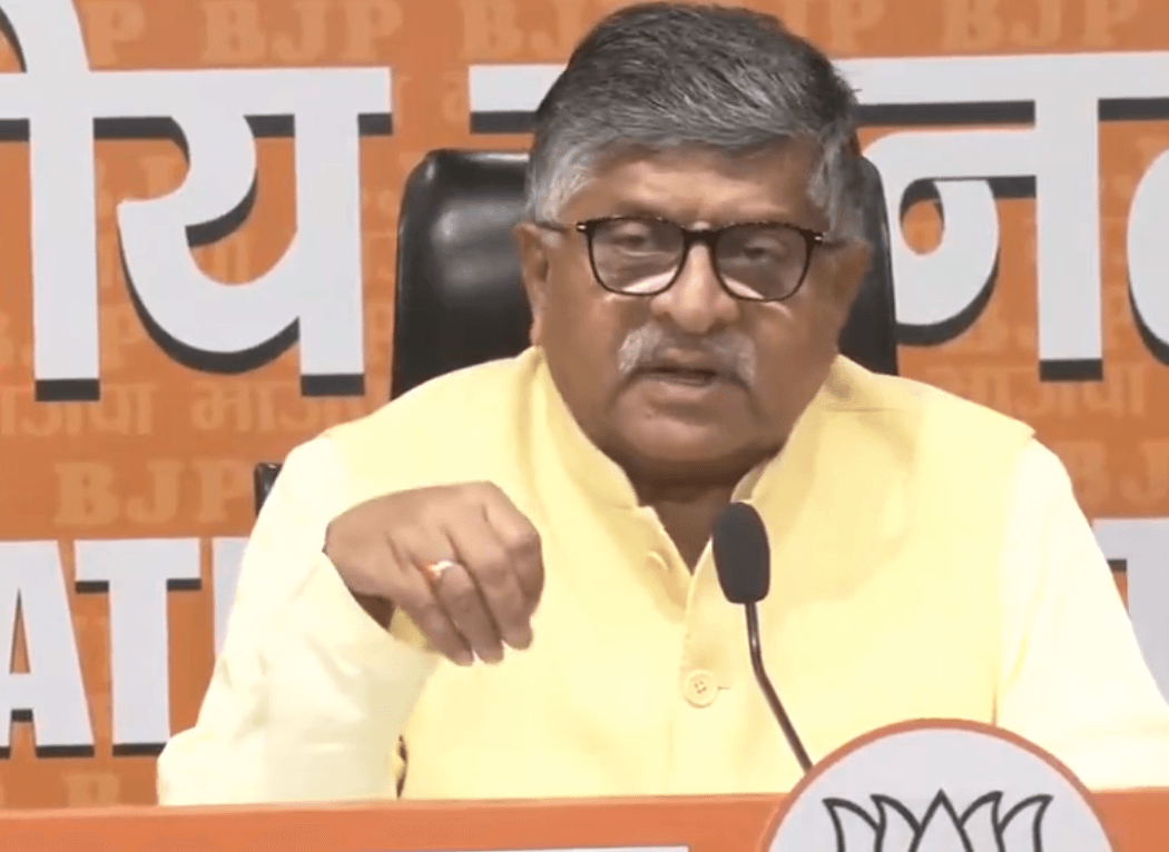 दिल्ली: कांग्रेस अध्यक्ष मल्लिकार्जुन खड़गे के बयान पर भाजपा का हमला, रवि शंकर प्रसाद ने बताया गुजरात का अपमान