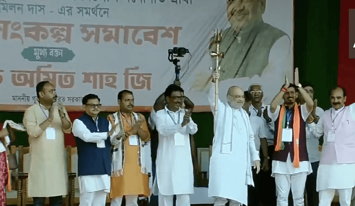 हैलाकांडी में अमित शाह का दावा: 11 हजार युवाओं ने छोड़े हथियार, असम में शांति का रास्ता खुला; शाह बोले – ULFA और बोडोलैंड समझौते से बदला असम का माहौल