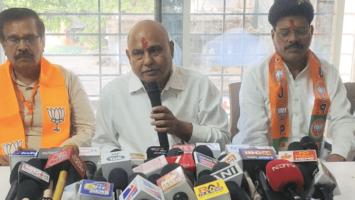 विदिशा में प्रदेश अध्यक्ष हेमंत खंडेलवाल का जोरदार स्वागत, संगठन मजबूत करने का आह्वान