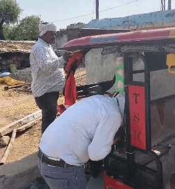 दमोह में बिजली विभाग की सख्ती- ई-रिक्शा समेत कई वाहन पकड़े, चार्जर जब्त