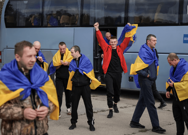 रूस-यूक्रेन के बीच 193-193 युद्धबंदियों की अदला-बदली, अमेरिका-यूएई की मध्यस्थता से समझौता