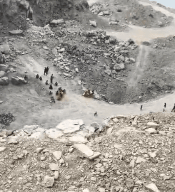 रीवा: अवैध खनन में बड़ा हादसा, खदान में गिरने से महिला की दर्दनाक मौत