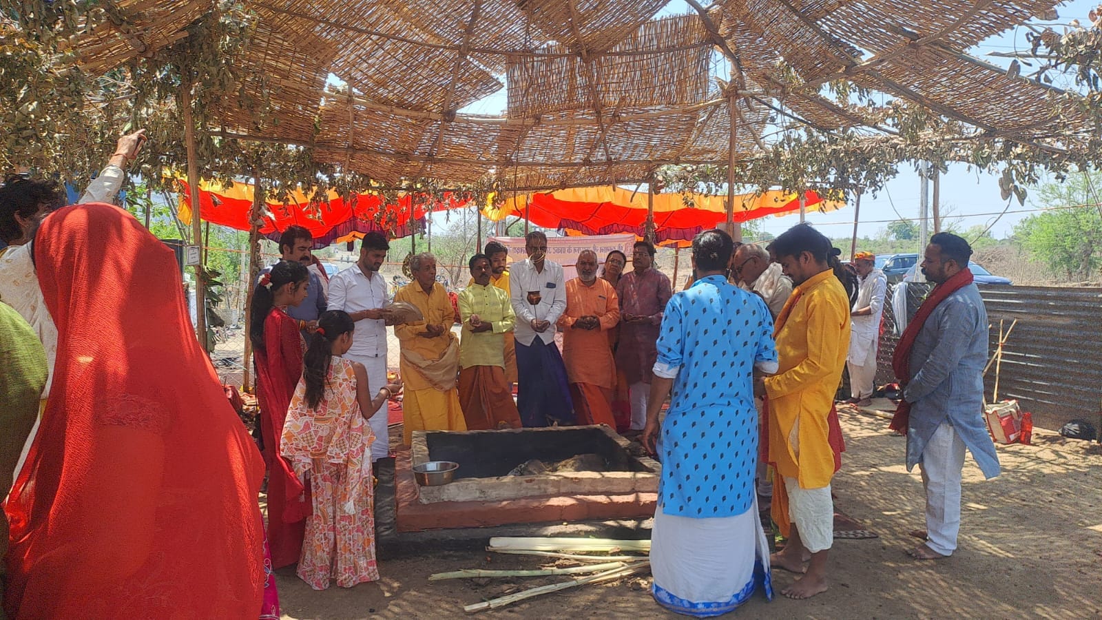 खंडवा: हनुमान जयंती पर पवन धाम मंदिर में लक्ष्मी नारायण महायज्ञ का समापन
