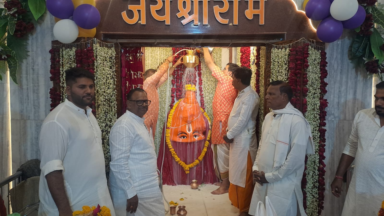 खंडवा: भक्तों की भक्ति से सज गया खेड़ापति हनुमान मंदिर, हनुमान जयंती पर विशेष कार्यक्रम