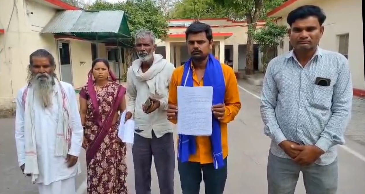 टीकमगढ़: पत्नी और ससुराल पक्ष पर युवक से मारपीट और लाखों की चोरी का आरोप