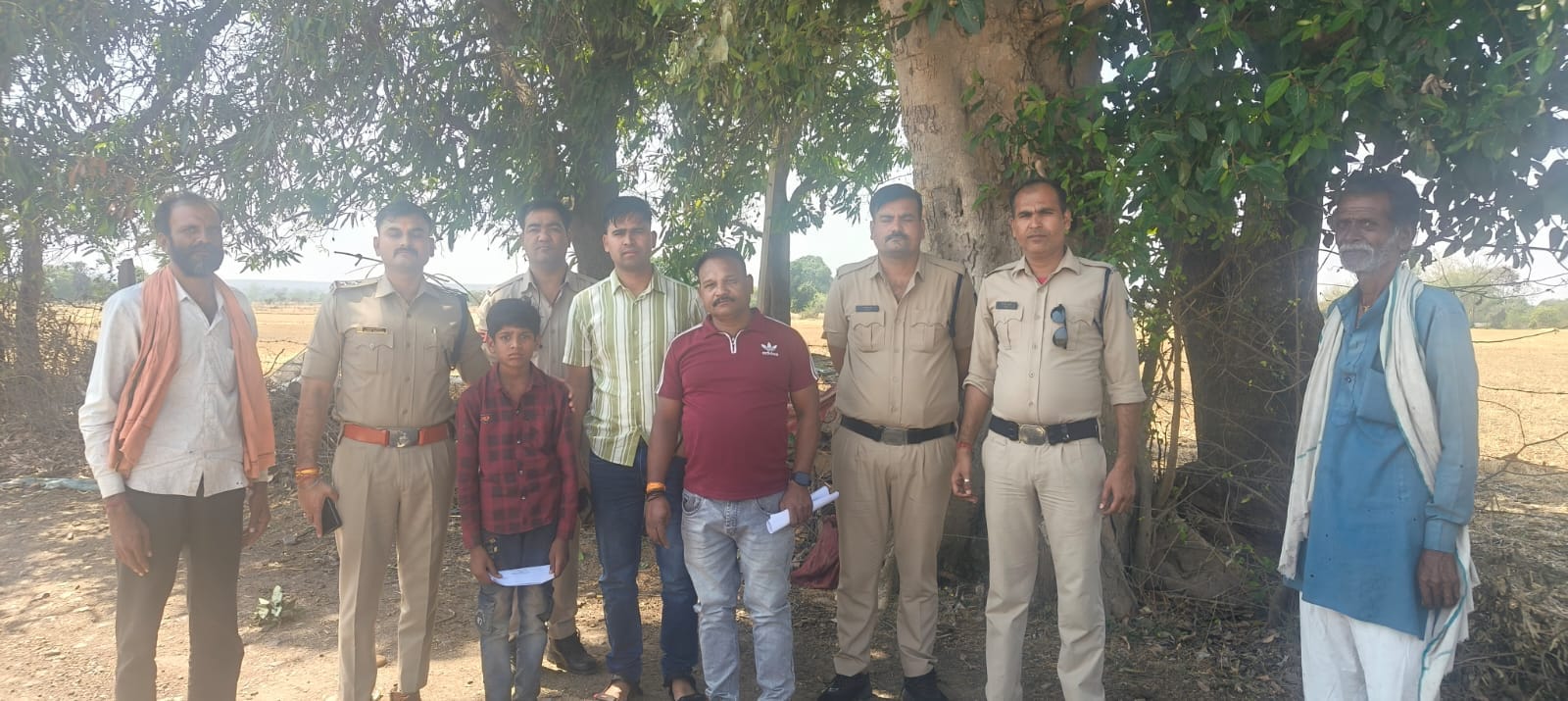 रेहली: 24 घंटे में सकुशल मिला 9 वर्षीय आकाश, पुलिस की तत्परता से परिजनों ने जताया आभार