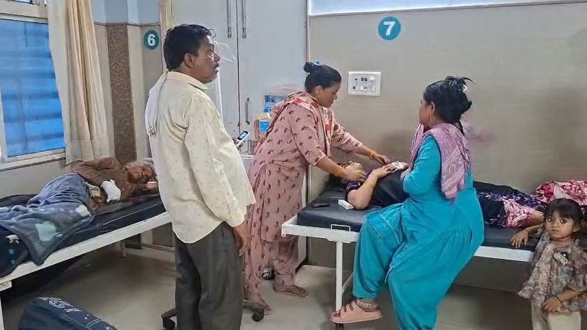 दमोह: पति पर पेट्रोल डाल आग लगाने का आरोप, महिला गंभीर रूप से घायल