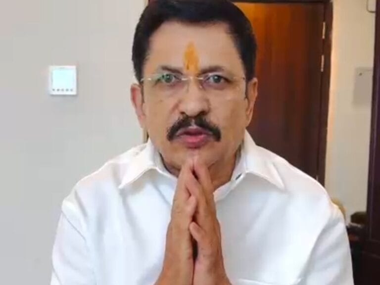 नायराण त्रिपाठी