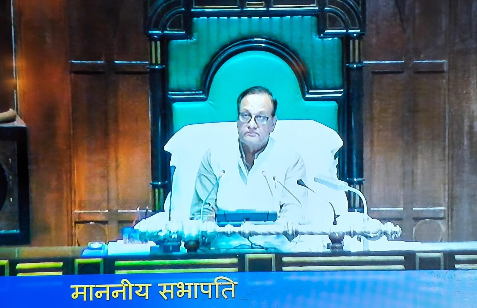 मप्र विधानसभा के विशेष सत्र में जावरा विधायक डॉ. राजेन्द्र पांडेय ने संभाली सभापति की जिम्मेदारी, महिला आरक्षण संकल्प पारित