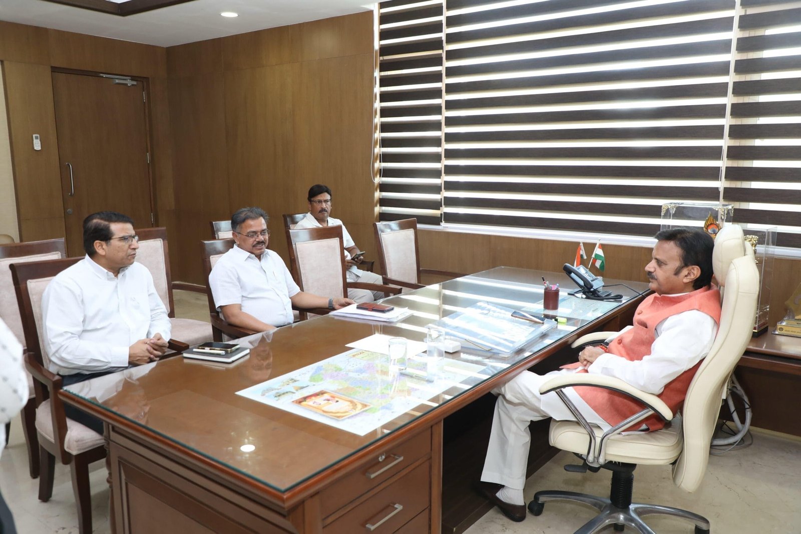 भोपाल: रीवा एयरपोर्ट के उन्नयन के निर्देश, बड़े विमानों के संचालन की तैयारी