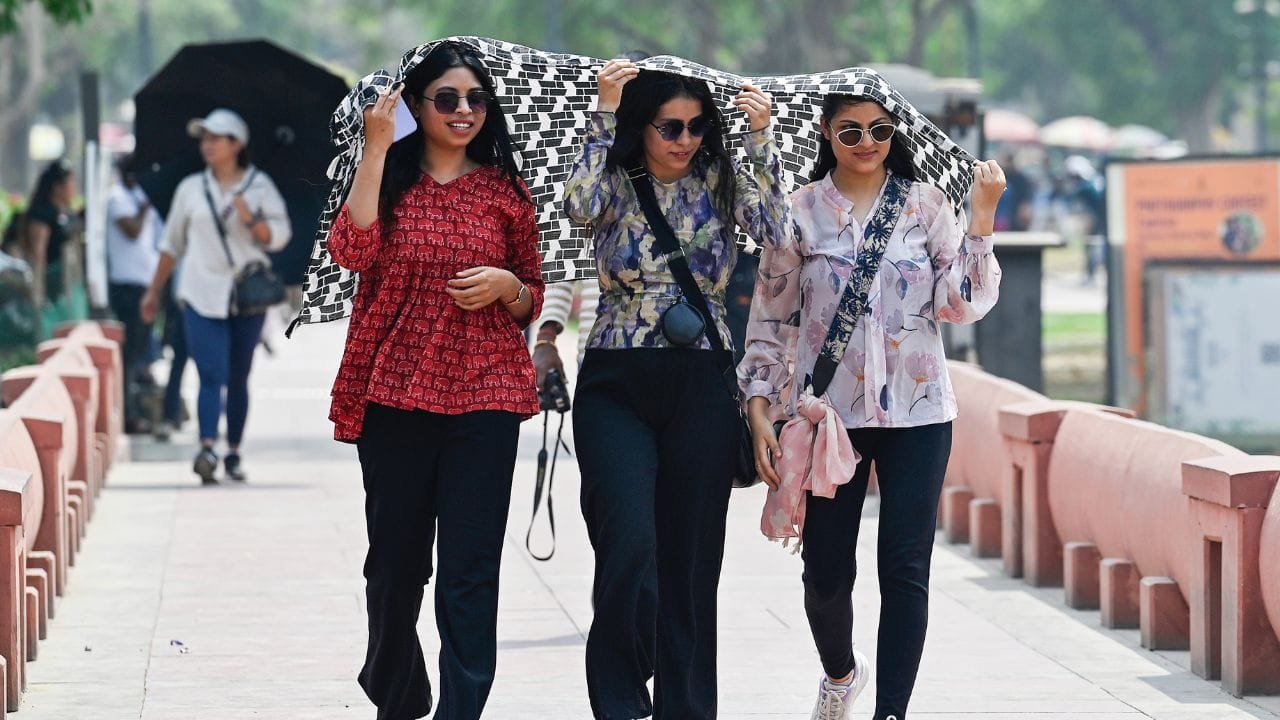 मध्य प्रदेश: भोपाल में भीषण गर्मी का कहर, पारा 43.7 डिग्री पार