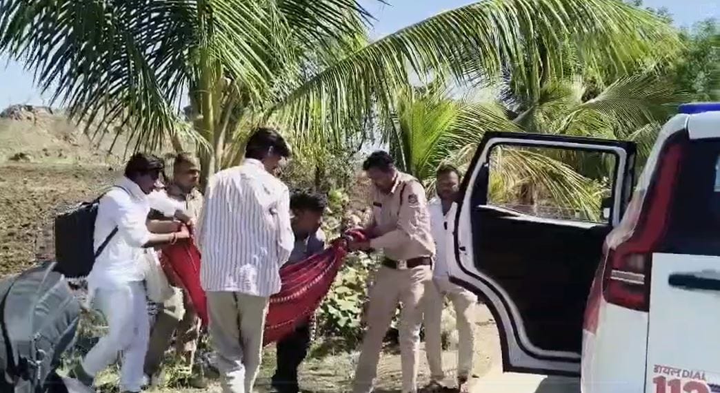 बुरहानपुर पुलिस का सराहनीय कार्य: 75 वर्षीय बुजुर्ग महिला के लिए जीवनरक्षक बनी डायल-112 की टीम