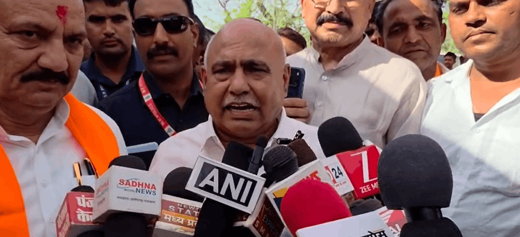 निवाड़ी में गेहूं खरीदी पर बवाल; कांग्रेस का जोरदार प्रदर्शन, हेमंत खंडेलवाल ने दिया जवाब