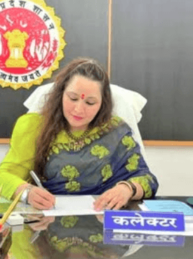 मैहर कलेक्टर सख्त: सीएम हेल्पलाइन में खराब प्रदर्शन पर नोटिस जारी