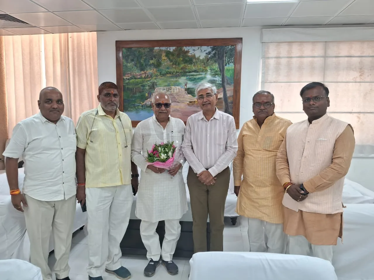 चित्रकूट विकास प्राधिकरण के अध्यक्ष विजय पाल सिंह यादव बने; ग्रामोदय विश्वविद्यालय में हुआ जोरदार स्वागत