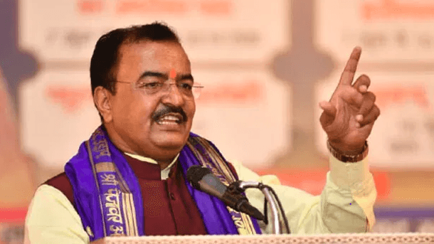 प्रयागराज में बागेश्वर सरकार की कथा में डिप्टी सीएम केशव मौर्य का बड़ा बयान