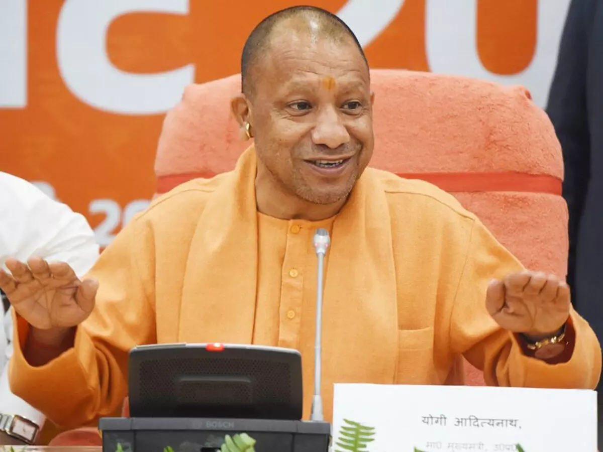 यूपी में कल होगा योगी मंत्रिमंडल का विस्तार! दिल्ली से लेकर लखनऊ तक हलचल तेज, इन 6 दिग्गजों की खुल सकती है किस्मत