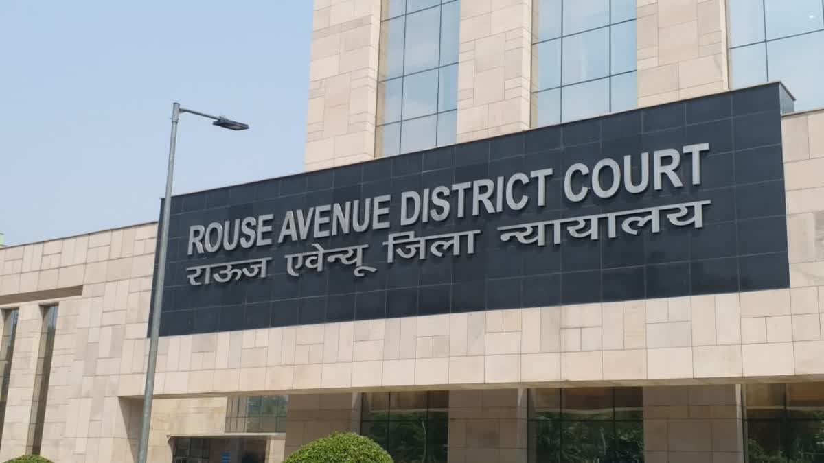 नीट पेपर लीक मामले में सीबीआई को बड़ी सफलता: राउज एवेन्यू कोर्ट ने पांचों आरोपियों को 7 दिनों की कस्टडी में भेजा