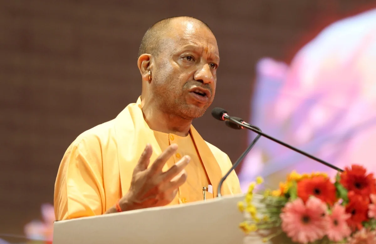 योगी सरकार की नई पहल “संध्या संवाद”, देवीपाटन मंडल में 8 मई से ग्रामीणों से सीधा संवाद
