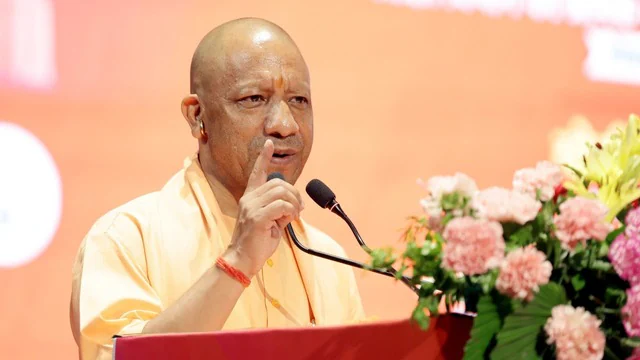 भर्ती में न रिश्वत, न सिफारिश… सिर्फ मेरिट का सम्मान; 481 युवाओं को नियुक्ति पत्र देकर बोले सीएम योगी