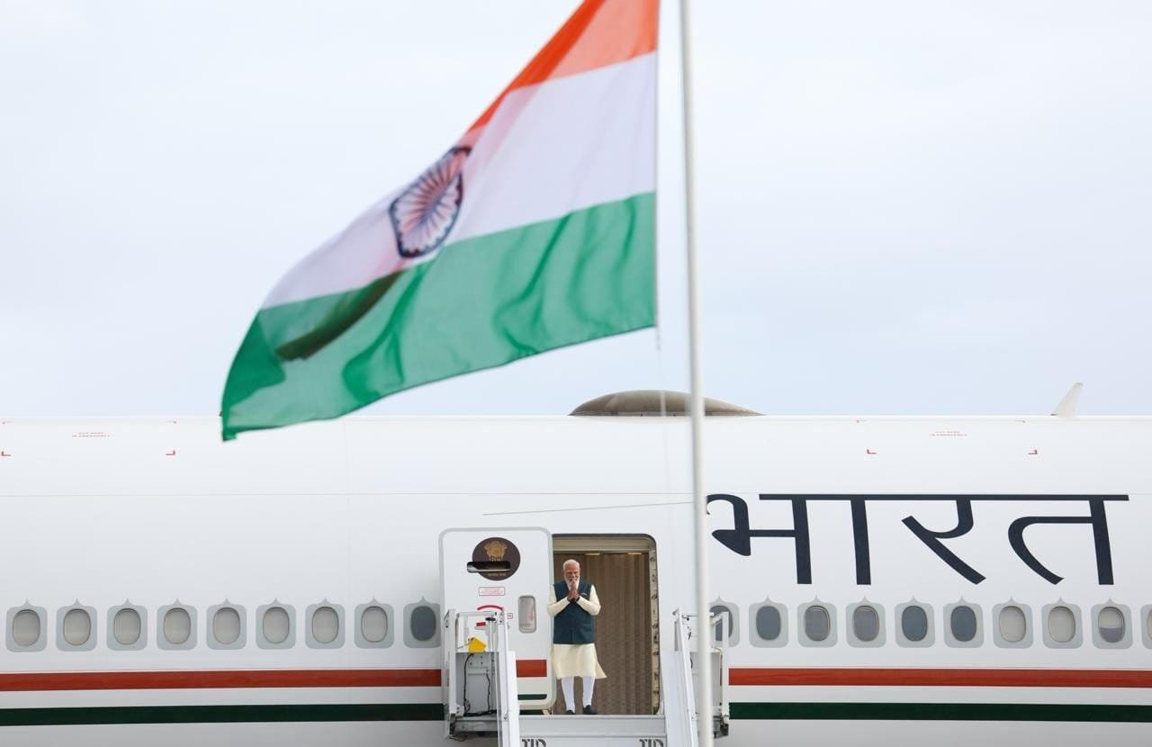पीएम मोदी पहुंचे एम्सटर्डम: भारत-EU मुक्त व्यापार समझौते के बीच नेदरलैंड्स का दौरा, व्यापार और निवेश को मिलेगी नई रफ्तार