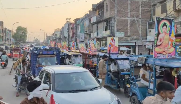 डबरा में बुद्ध जयंती पर भव्य बाइक रैली और चल समारोह, अनुशासन और उत्साह का दिखा संगम