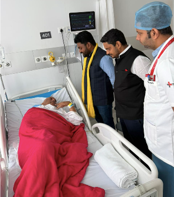 अजय राय का हाल जानने मेदांता पहुंचे डॉ. अरविंद राजभर, जल्द स्वस्थ होने की कामना