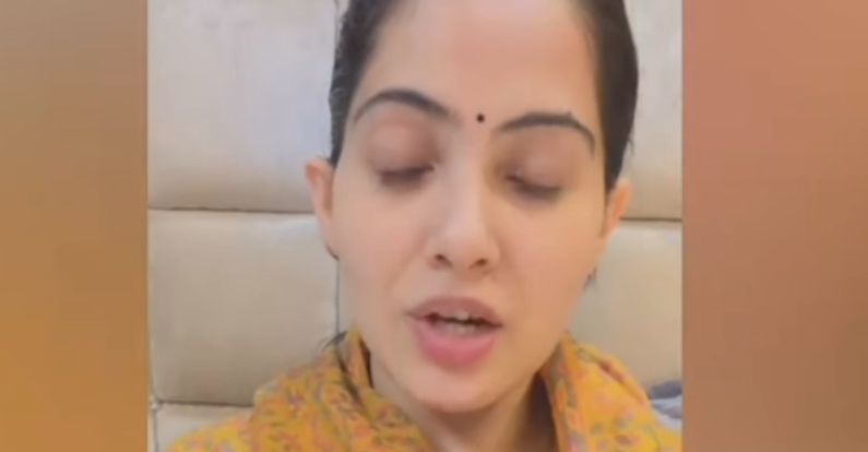 बीना में जया किशोरी की कथा को लेकर जबरदस्त उत्साह, शहरभर में भगवा ध्वजों और स्वागत द्वारों से सजावट