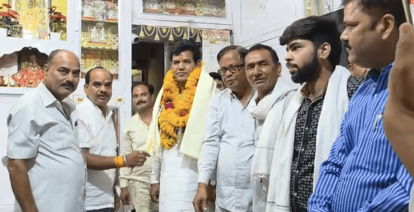 डबरा पहुंचे निगम अध्यक्ष केशव बघेल का भव्य स्वागत, बोले- कार्यकर्ताओं के भरोसे निभाऊंगा जिम्मेदारी