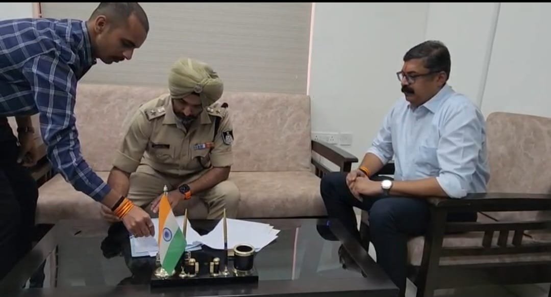 रीवा में नए एसपी की आमद: गुरुकरण सिंह ने संभाली कमान, अपराध पर जीरो टॉलरेंस का संदेश