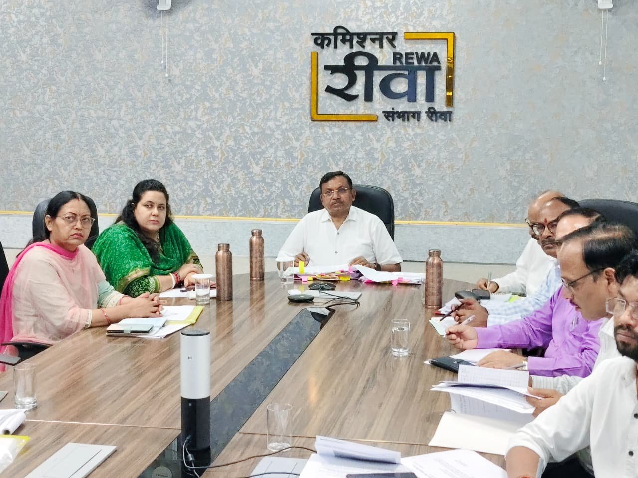 रीवा संभाग: कमिश्नर बीएस जामोद ने गेंहू परिवहन, पेयजल और नलजल योजनाओं की समीक्षा में दिए सख्त निर्देश