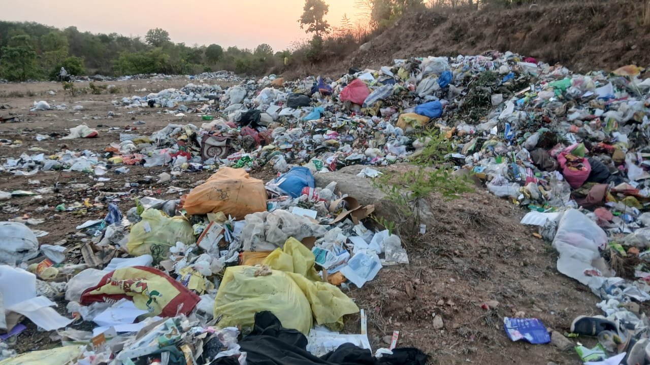 गौ-सुरक्षा और जनहित के खिलाफ फैसला: बैतूल की कड़ाई पंचायत में कचरा डंपिंग योजना पर फिर खड़ा हुआ विवाद