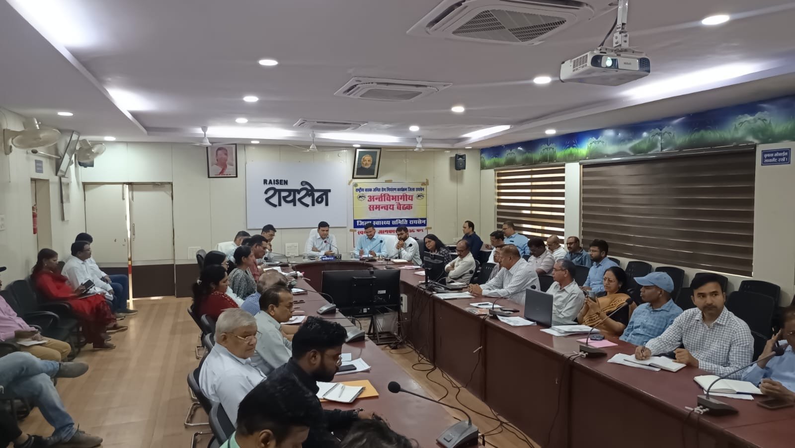 रायसेन: कलेक्टर अरुण विश्वकर्मा ने टीएल बैठक में दिए निर्देश, पंचायतें करें विश्राम घाटों का रखरखाव