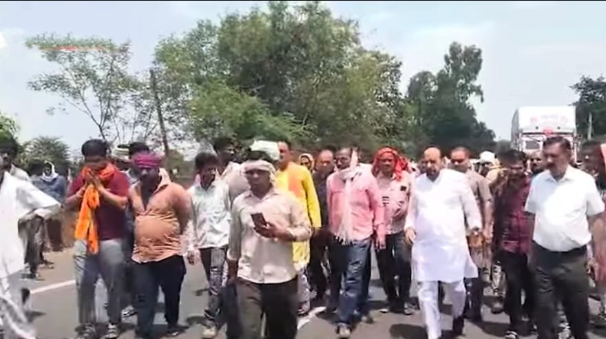 सागर में चक्काजाम